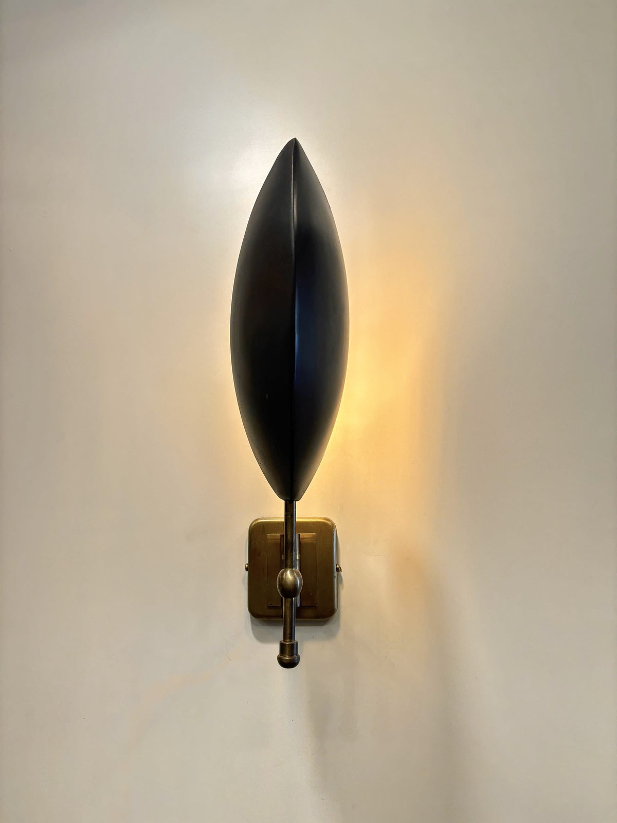 Arel Lighting Wall Sconce SACUA Mid-Century Leaf Wall Sconce – Dark Antique Brass Petal Shade, Sculptural Swing Arm Wall Light