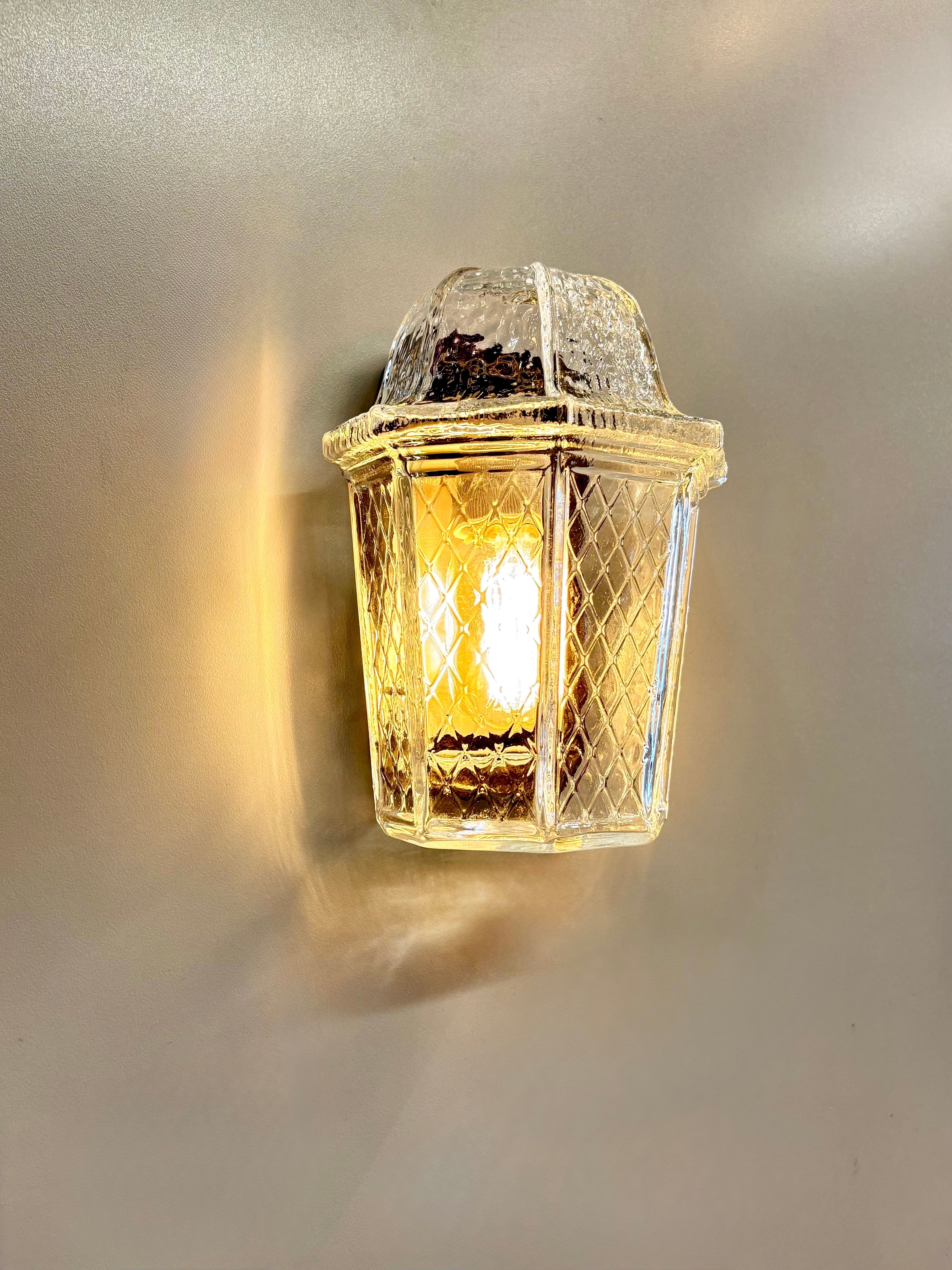Arel Lighting White AON II Classic Glass Wall Sconce
