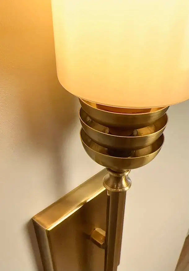 Sagovia Brass Wall Sconce in Mid-Century Modern Style