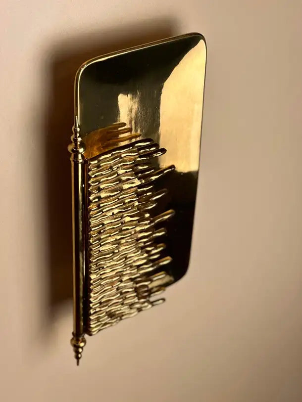 Nuoro Sculptural Brass Casting Wall Sconce