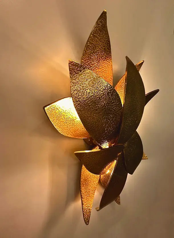 Elosa Hammered Brass Casting Wall Sconce