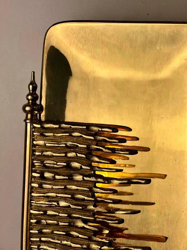 Nuoro Sculptural Brass Casting Wall Sconce