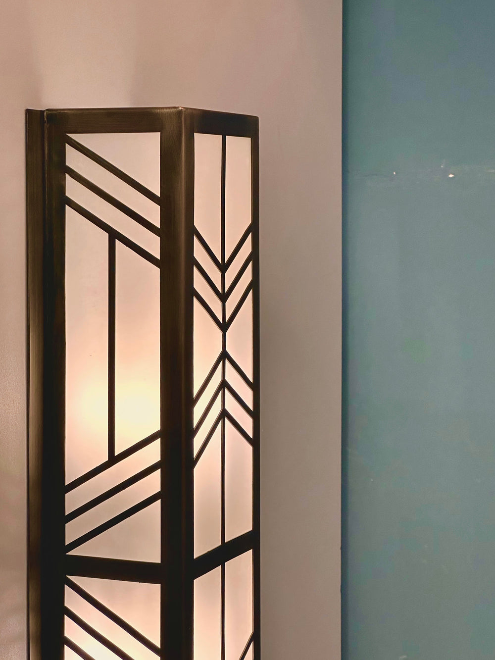 KLEVE Art Deco Sconce