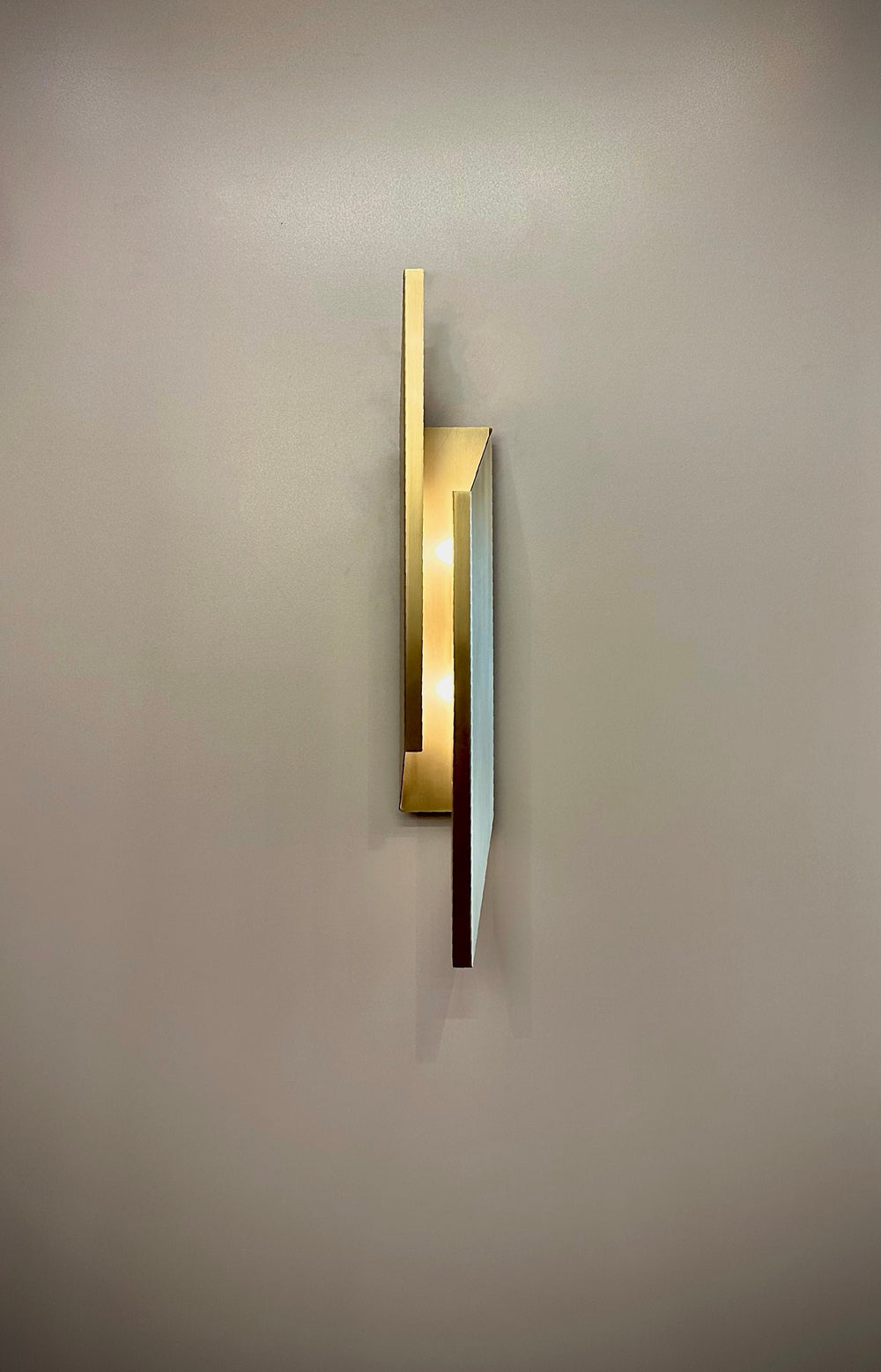 PATRAS Wall Sconce - Light Fixture, Wall Lighting, Wall Lamp, Wall Light , Bedside Light, Art Deco Lighting, Brass Lighting