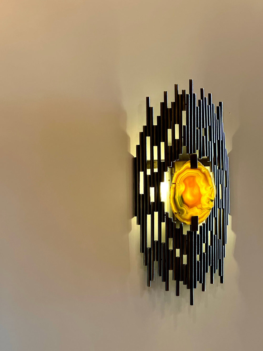 BADAJOZ Agate Stone Wall Sconce - Mid Century Modern Wall Lighting, Agate Lighting, Sculptural Lighting