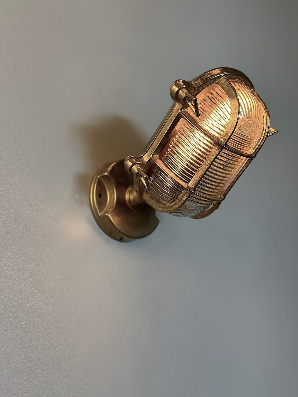 PINSK SMALL ANGLE Nautical Wall Sconce - Wall Light , Outdoor Light, Patio Light, IP64 Lighting, Brass Casting Light, Bulkhead Light