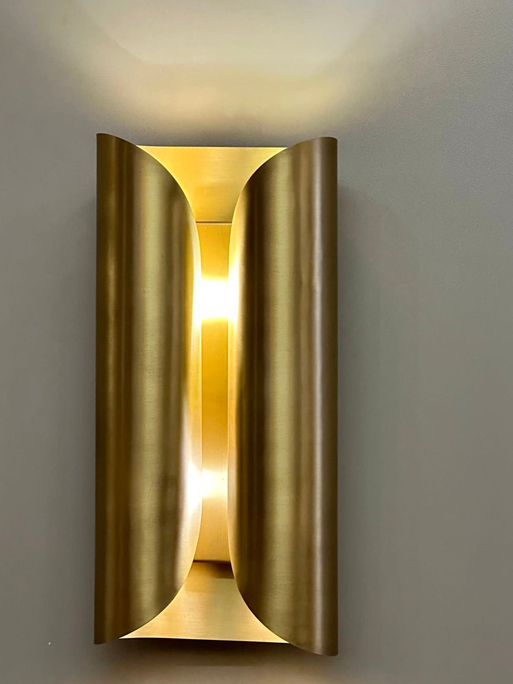 PARCA Wall Sconce - Light Fixture, Wall Lighting, Wall Lamp, Wall Light , Bedside Light, Art Deco Lighting, Brass Lighting