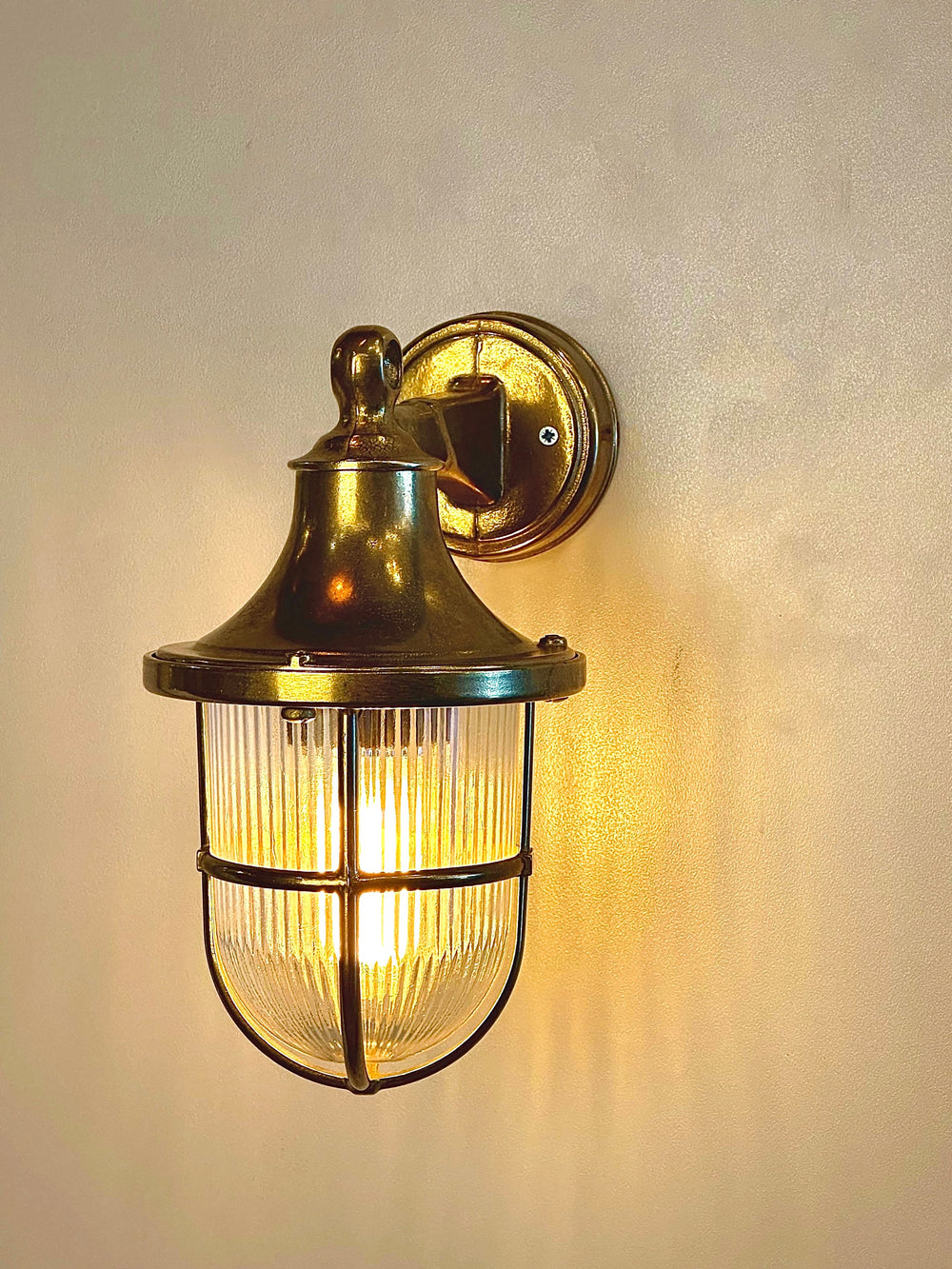 Outdoor Wall Sconce