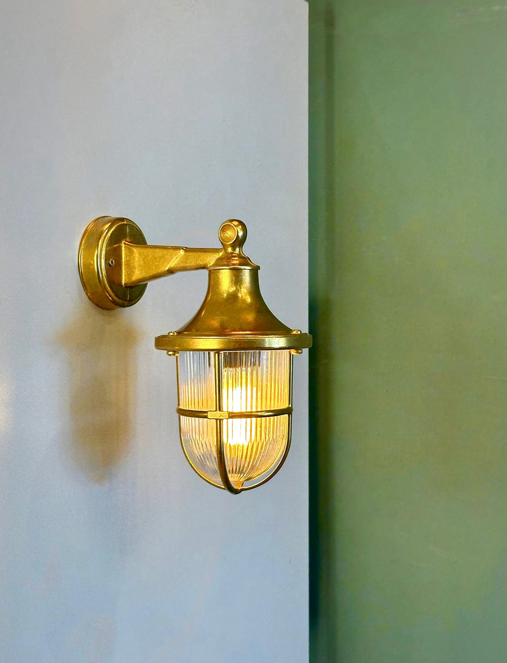 VIGO Nautical Wall Sconce - Nautical Wall Light, Outdoor Light, Patio Light, IP64 Lighting, Brass Casting Light, Bulkhead, Marinal