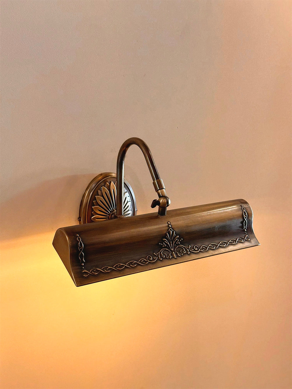 TEYRE Picture Wall Sconce - Light Fixture, Wall Lighting, Wall Lamp, Wall Light, Industrial Lighting, Picture Illumination