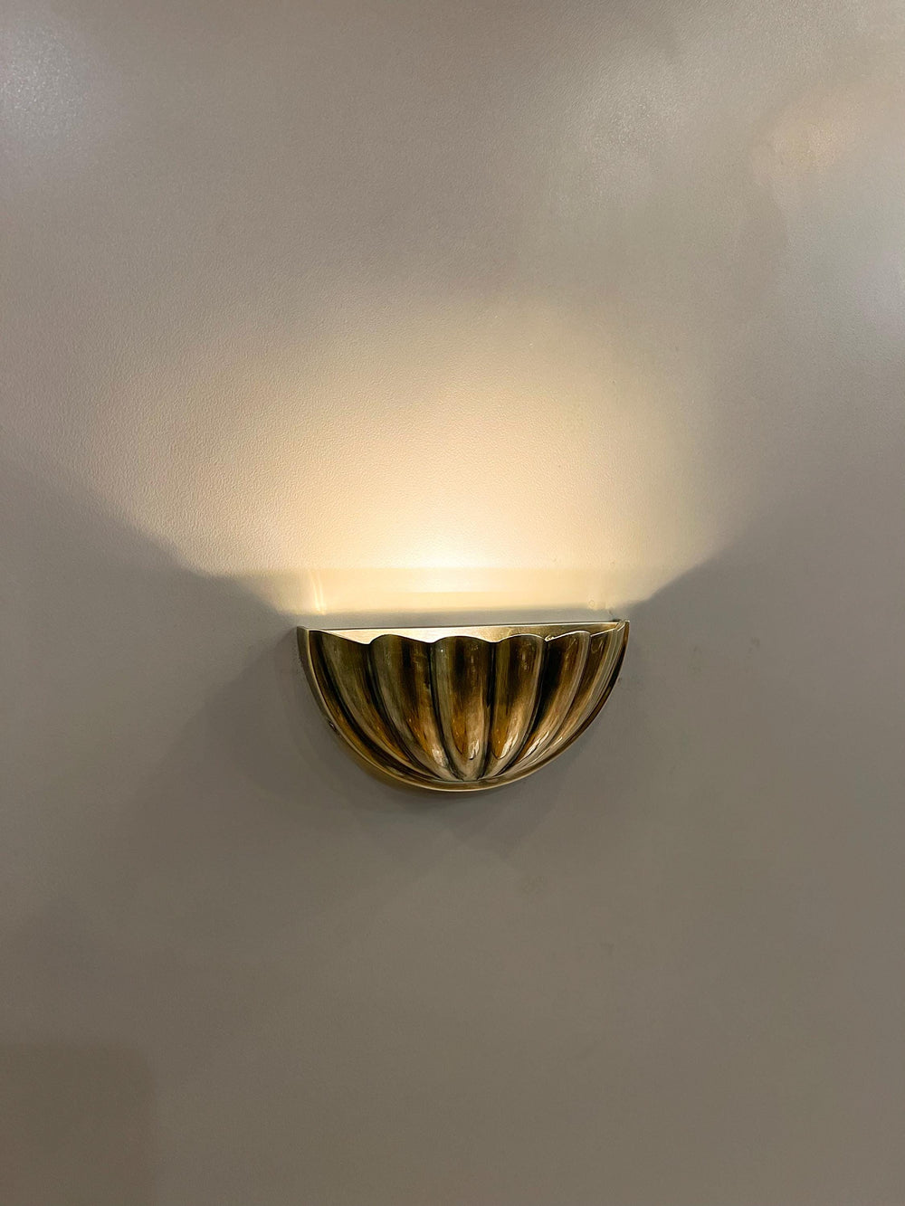 CARDIUM Mini Brass Wall Sconce - Light Fixture, Wall Lighting, Wall Lamp, Wall Light , Bedside Light, Art Deco Lighting, Brass Lighting