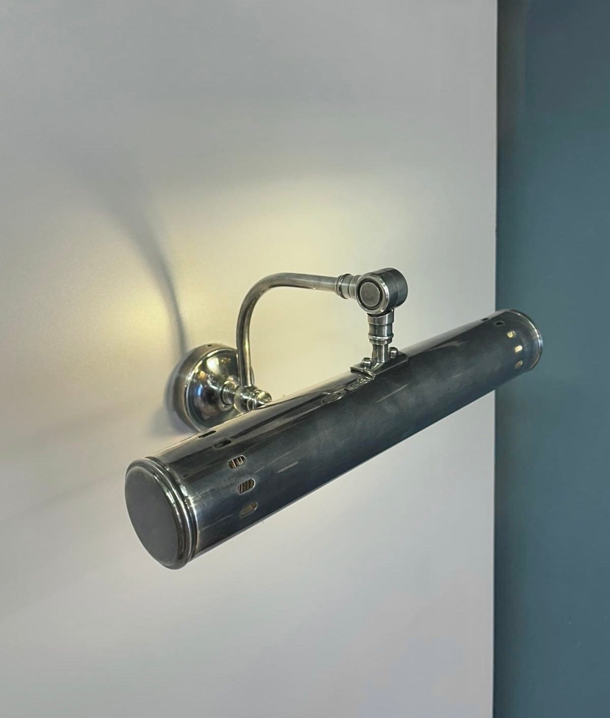 My Store Antique Silver FREGENE Brass Casting Picture Wall Sconce