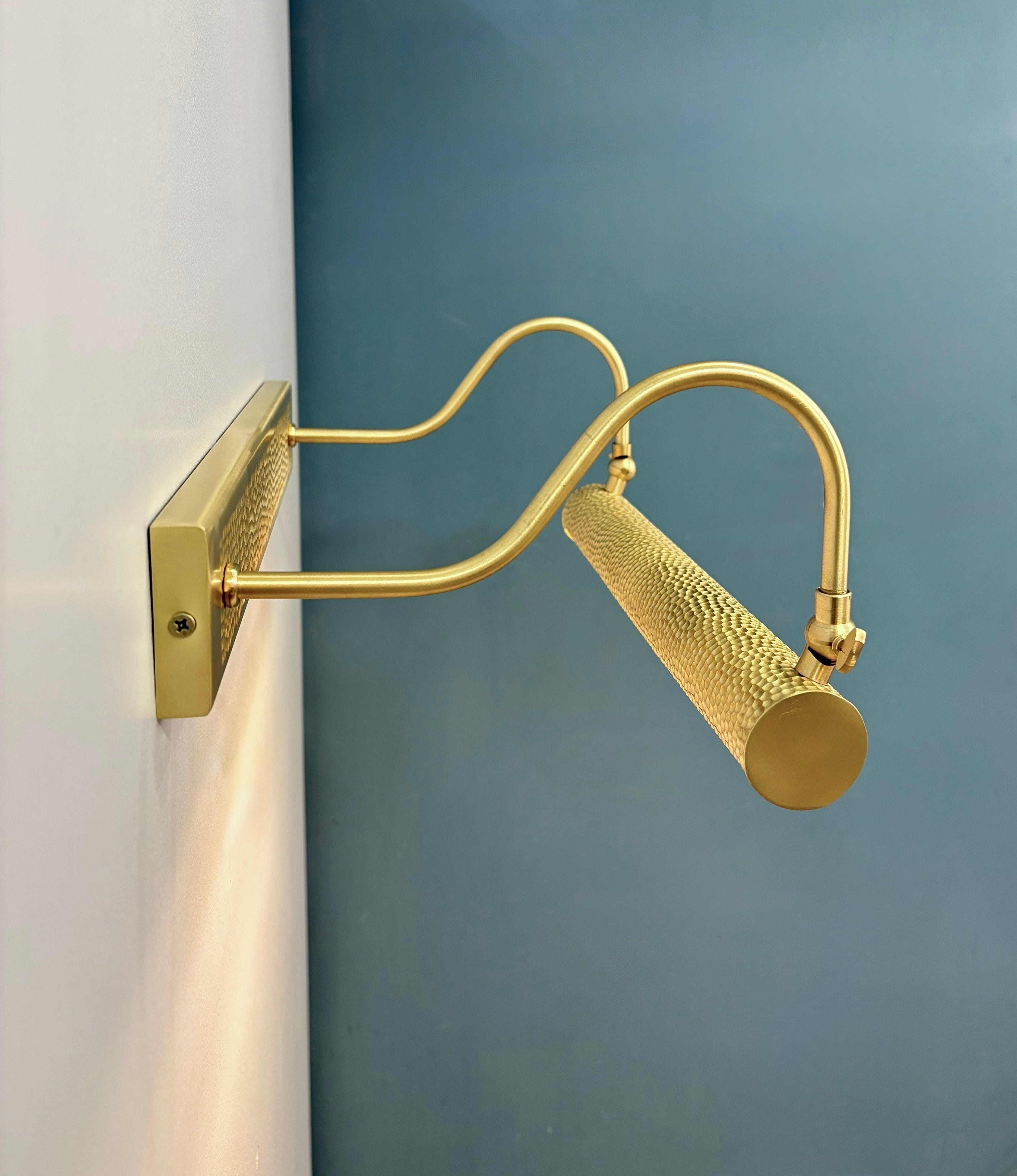 My Store NIDRI Handmade Brass Picture Light Wall Sconce